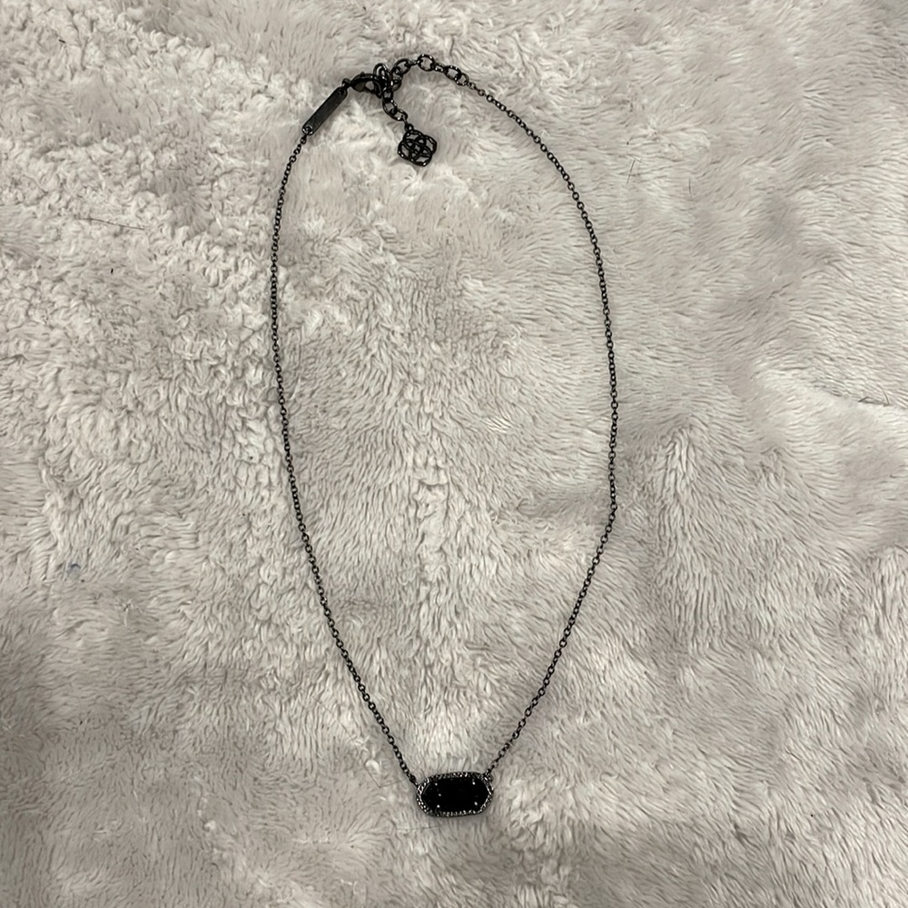 Kendra Scott Necklace